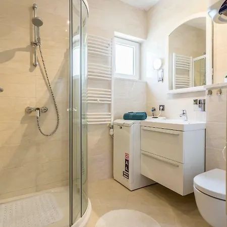 Mini Luxury For Pleasure, 2br * Korčula