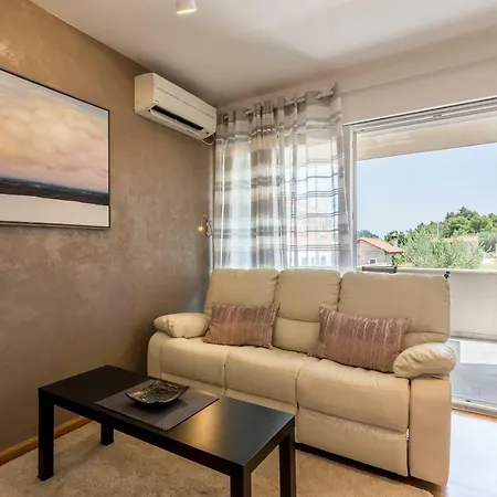 شقة Mini Luxury For Pleasure, 2br كورتْشولا